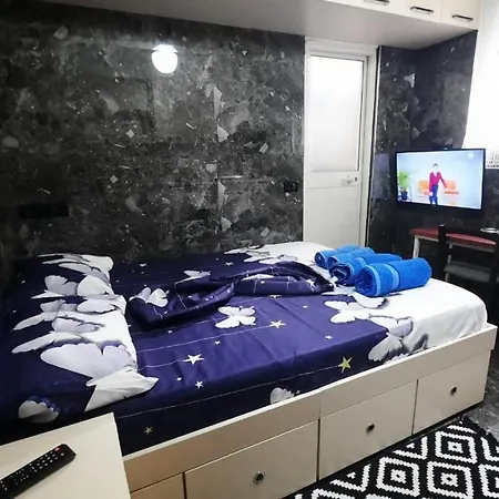 Lovely Amd Quite Appartament 1-1 *